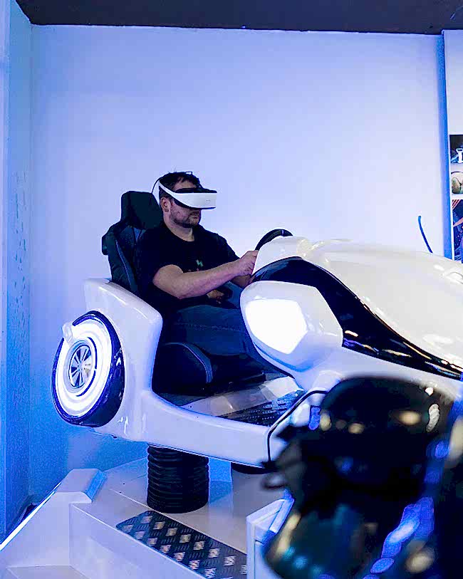 Revity-Racer-Virtuelle-Erlebnisse